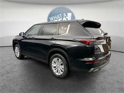 2026 Mitsubishi Outlander ES