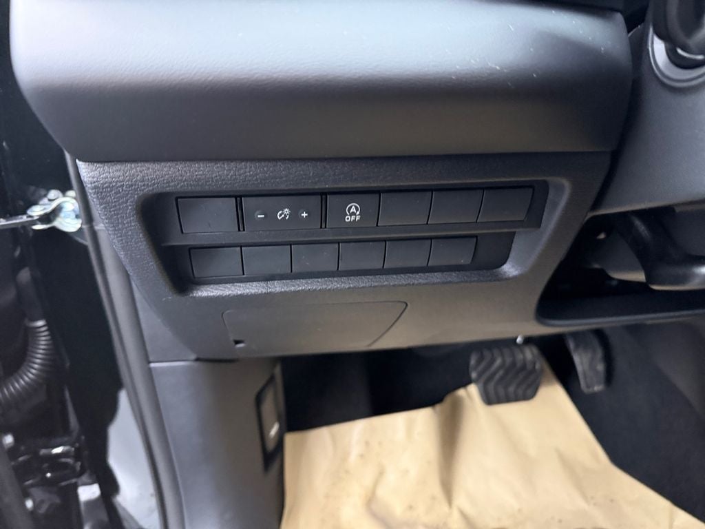 2026 Mitsubishi Outlander ES