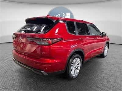 2026 Mitsubishi Outlander ES