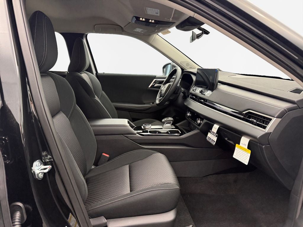 2026 Mitsubishi Outlander ES