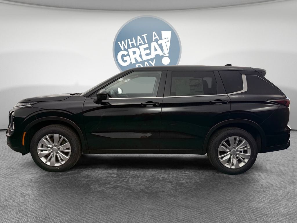 2026 Mitsubishi Outlander ES