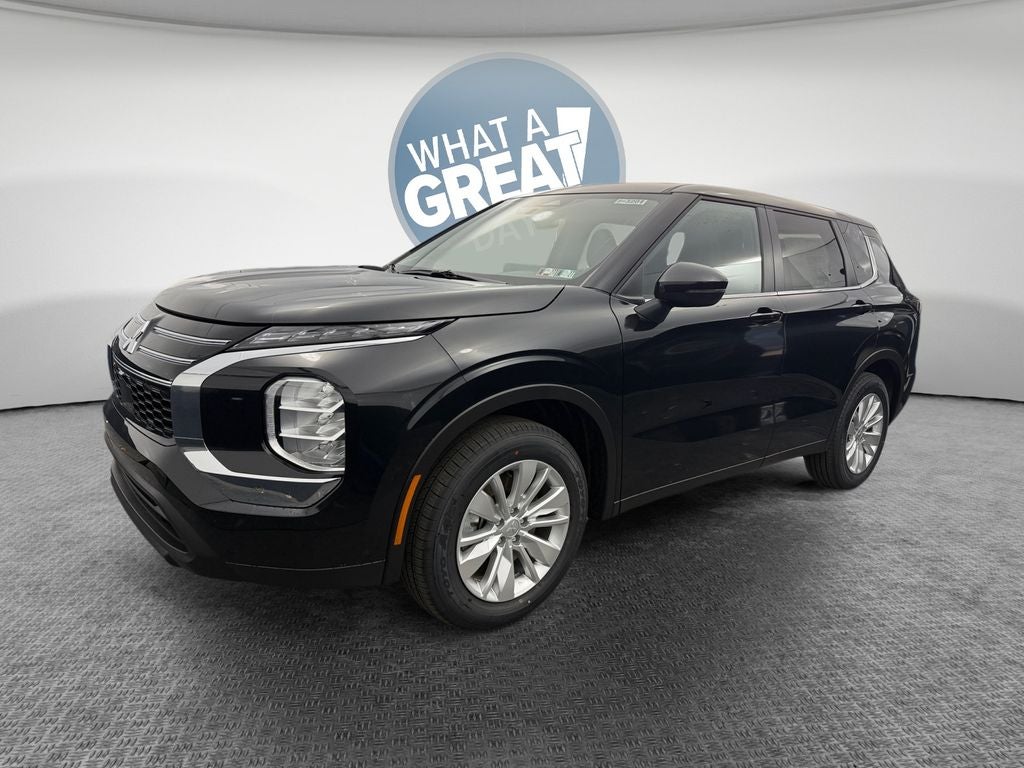 2026 Mitsubishi Outlander ES