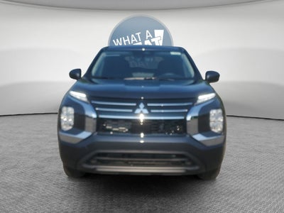 2026 Mitsubishi Outlander ES