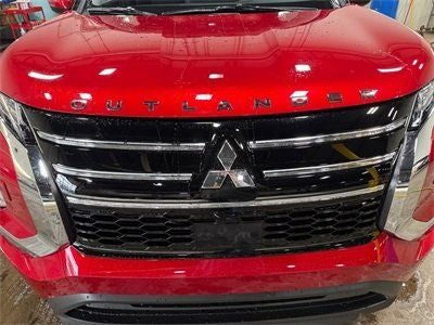 2026 Mitsubishi Outlander ES