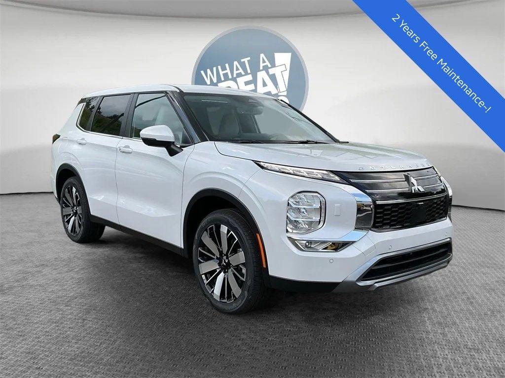 2025 Mitsubishi Outlander SE