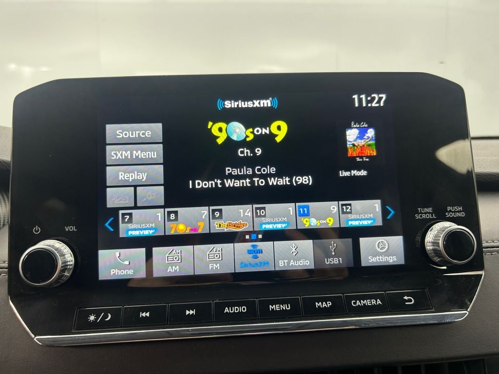 2024 Mitsubishi Outlander Base