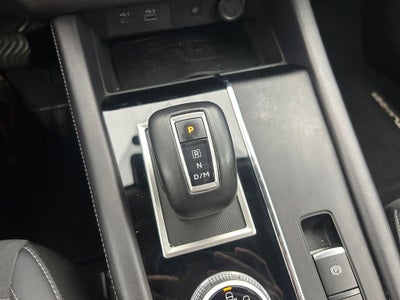 2024 Mitsubishi Outlander Base