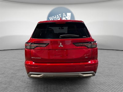 2025 Mitsubishi Outlander SE