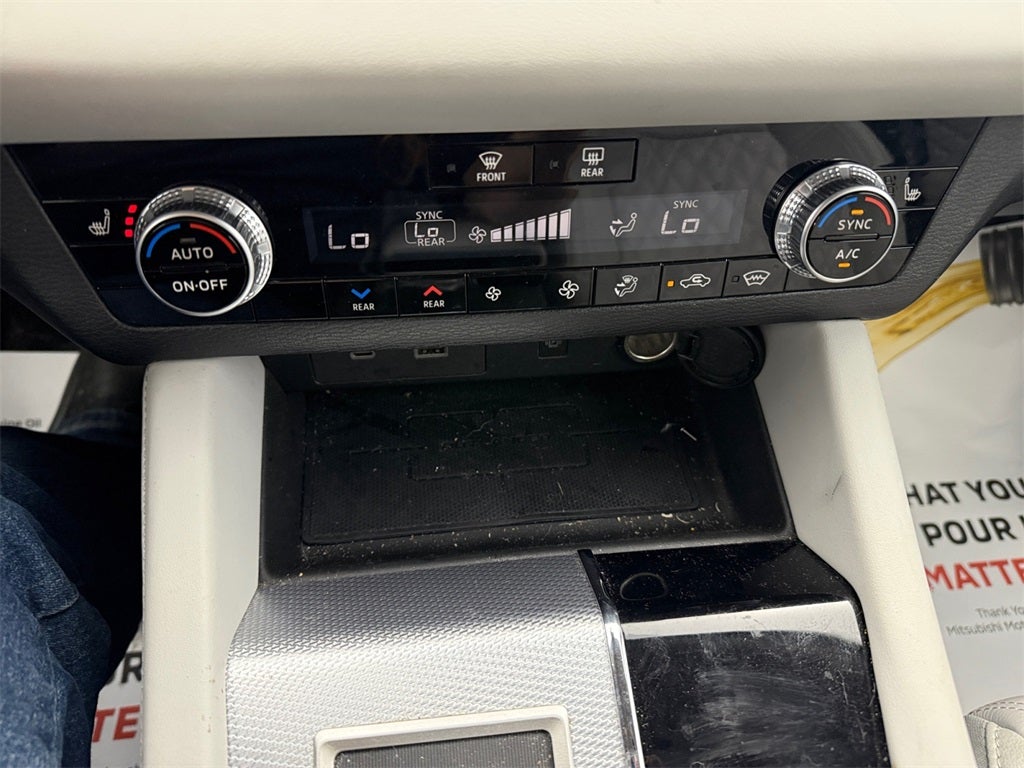 2022 Mitsubishi Outlander SEL