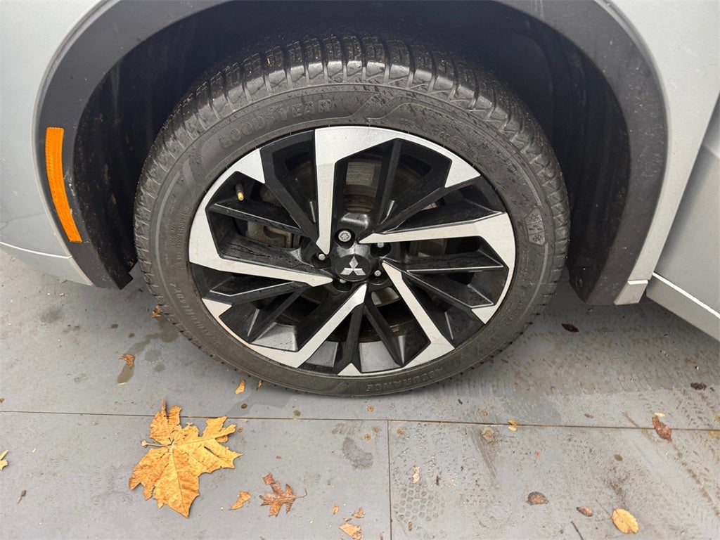 2022 Mitsubishi Outlander SEL