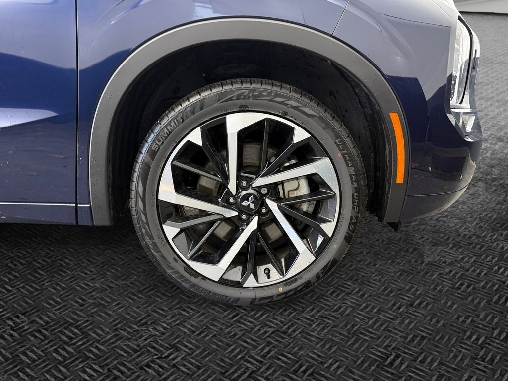 2023 Mitsubishi Outlander SEL