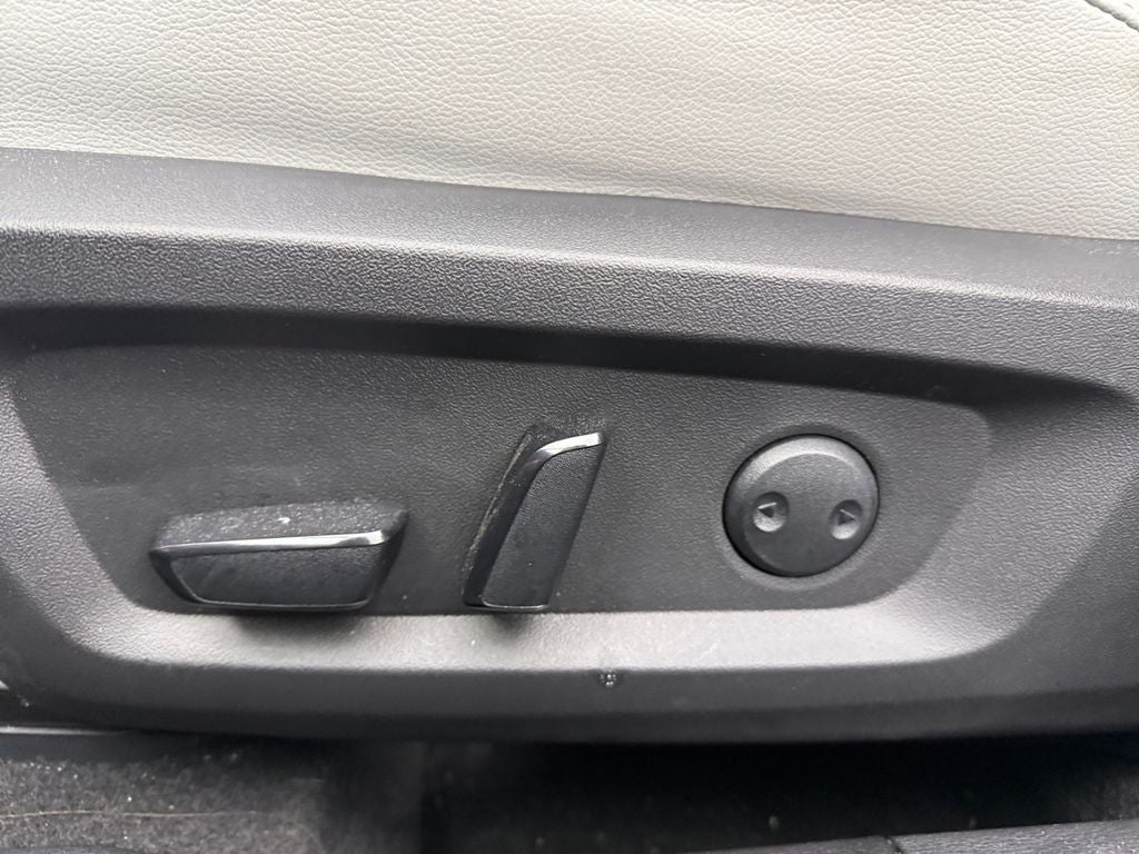 2023 Mitsubishi Outlander SEL