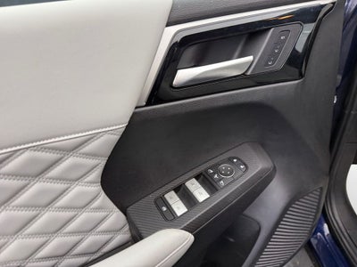 2023 Mitsubishi Outlander SEL