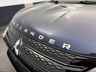 2023 Mitsubishi Outlander SEL