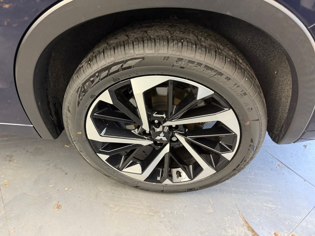2023 Mitsubishi Outlander SEL