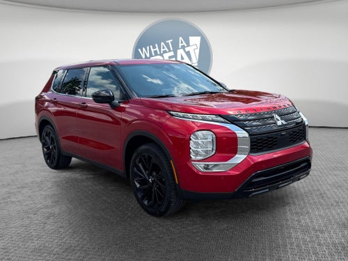 2024 Mitsubishi Outlander SE Black Edition