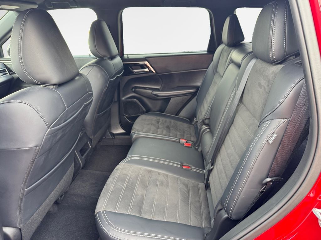 2024 Mitsubishi Outlander SE Black Edition