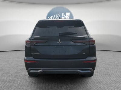 2026 Mitsubishi Outlander SE