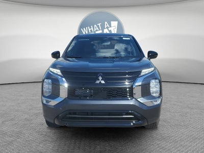 2026 Mitsubishi Outlander LE