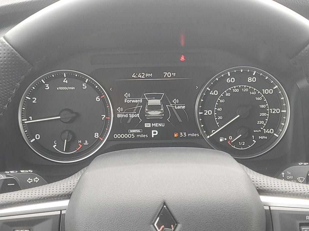 2026 Mitsubishi Outlander LE