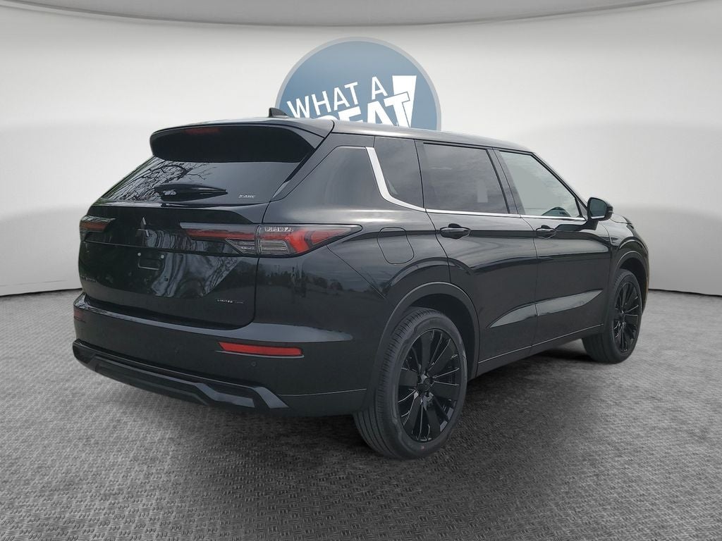 2026 Mitsubishi Outlander LE