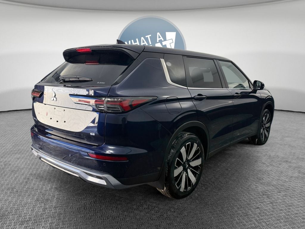 2026 Mitsubishi Outlander SE