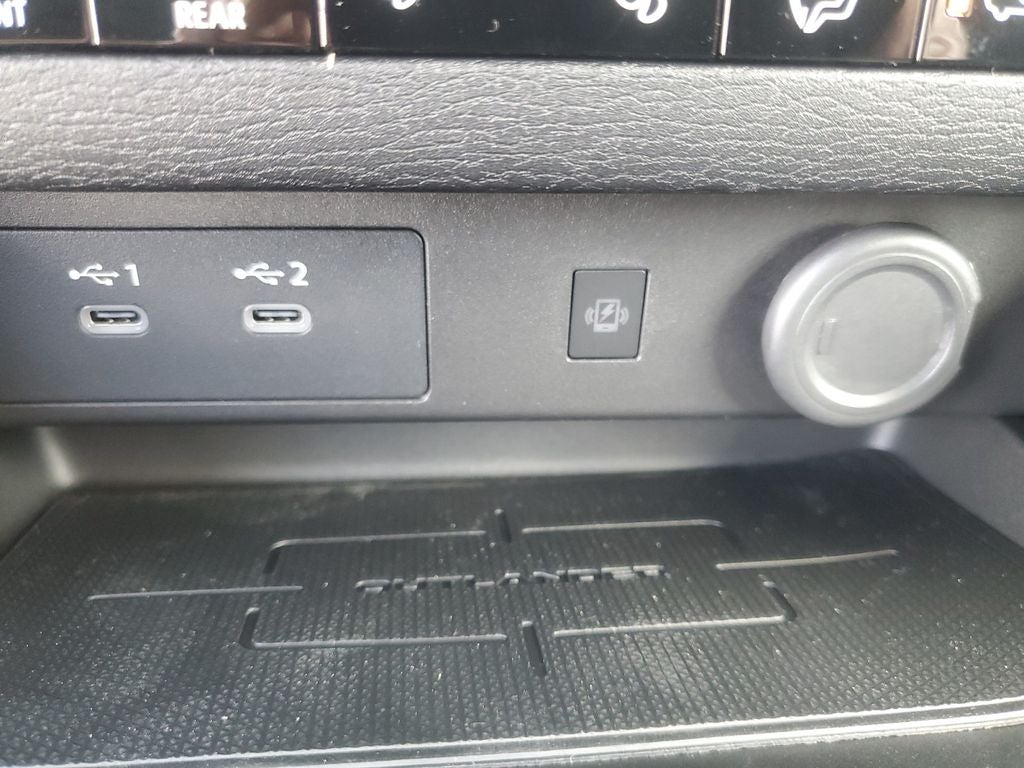 2026 Mitsubishi Outlander LE