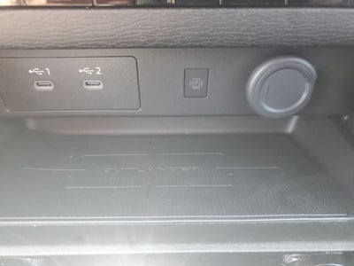 2026 Mitsubishi Outlander LE