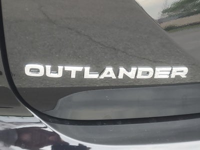 2026 Mitsubishi Outlander SE