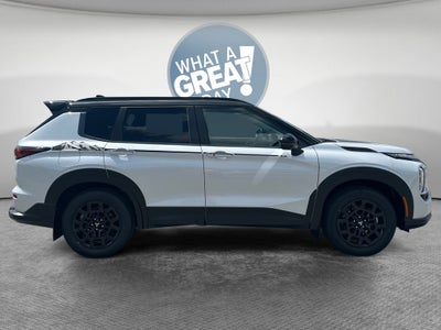 2026 Mitsubishi Outlander Trail Edition