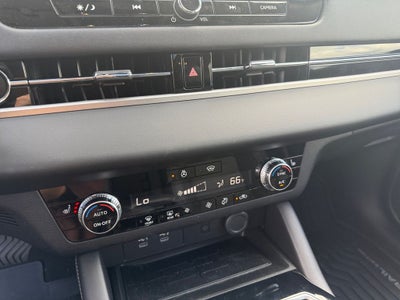 2026 Mitsubishi Outlander Base