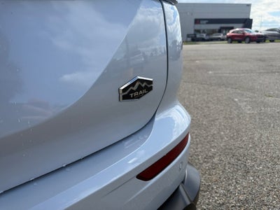 2026 Mitsubishi Outlander Base