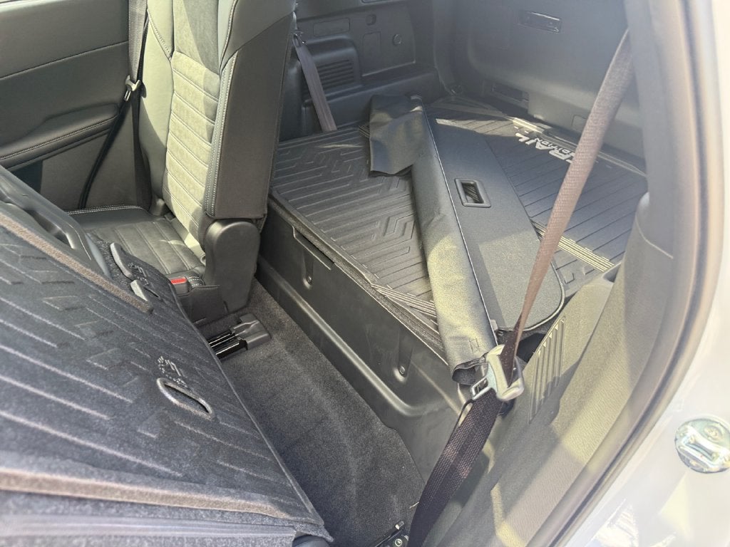 2026 Mitsubishi Outlander Base