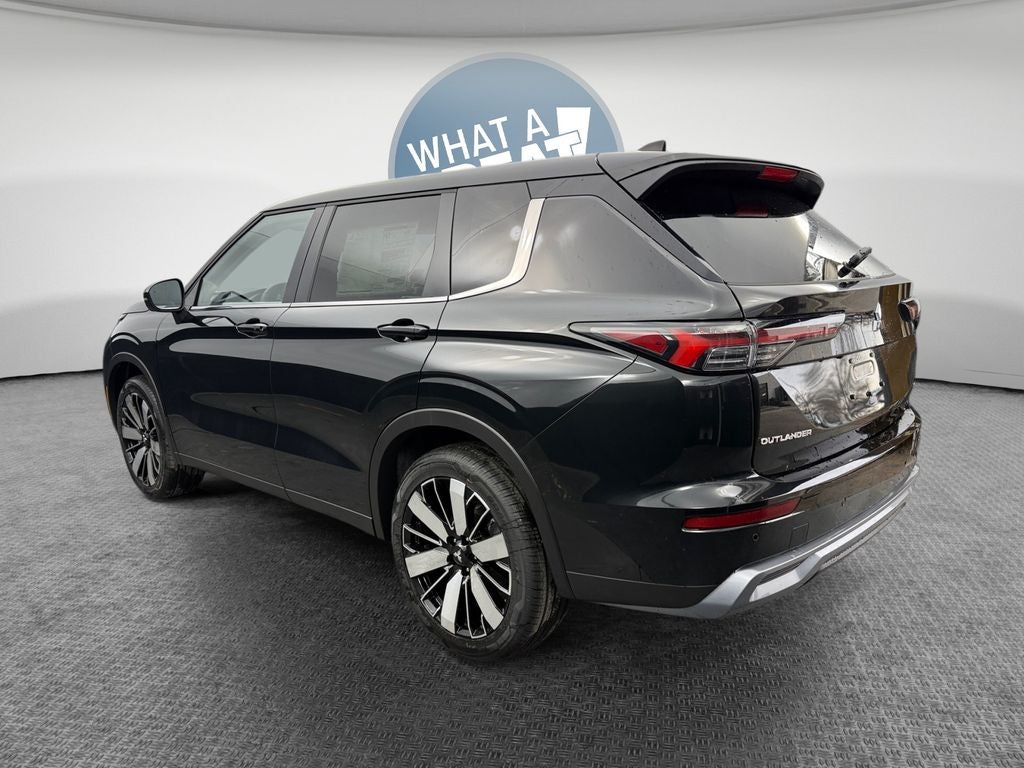 2026 Mitsubishi Outlander SE