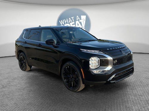 2026 Mitsubishi Outlander LE