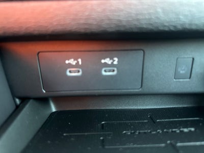 2026 Mitsubishi Outlander LE