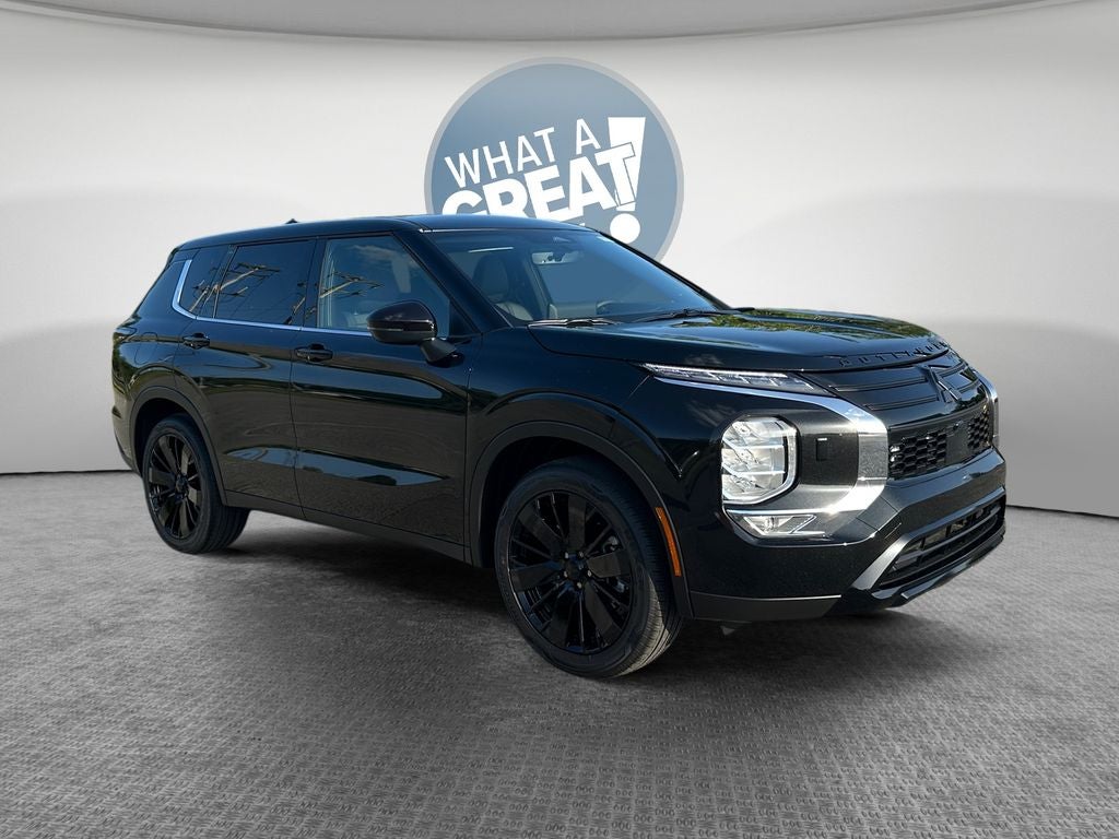 2026 Mitsubishi Outlander LE