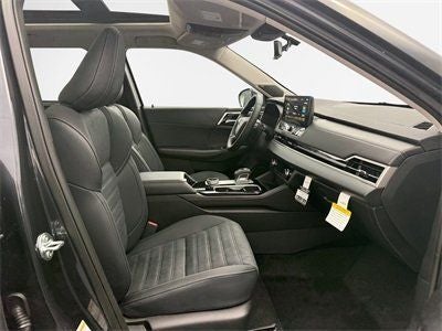 2026 Mitsubishi Outlander Base