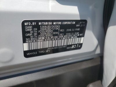 2026 Mitsubishi Outlander LE