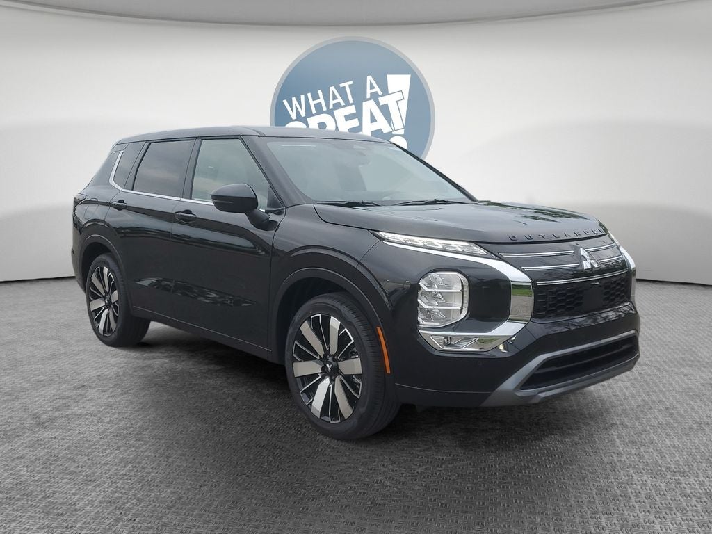 2026 Mitsubishi Outlander SE