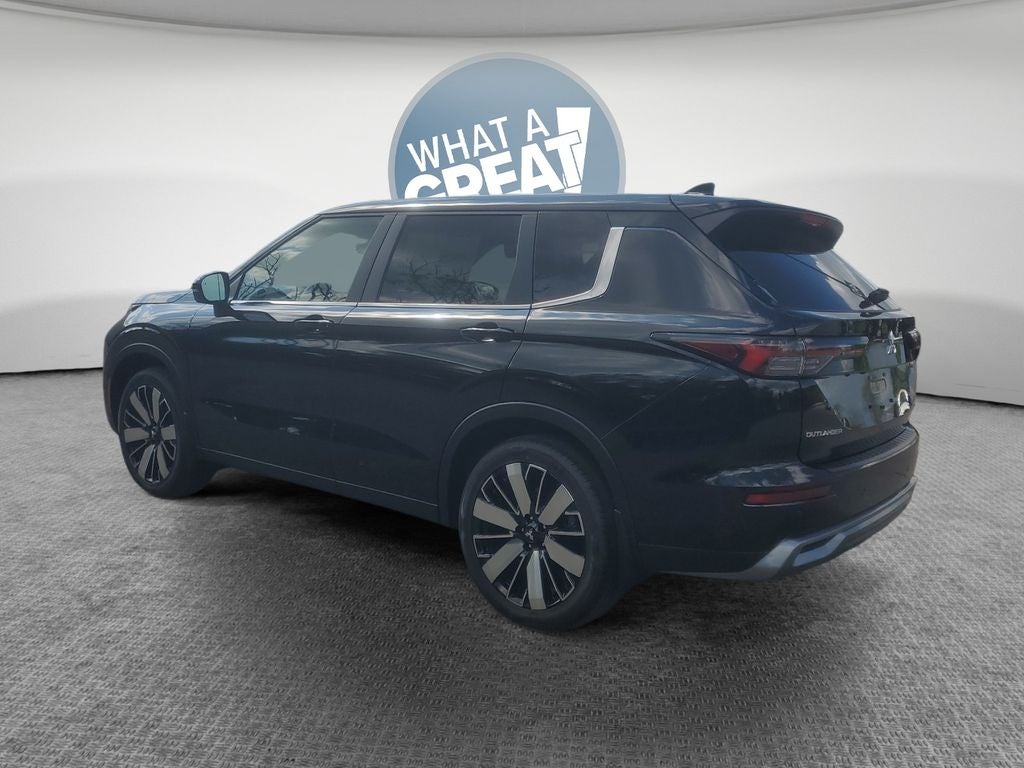 2026 Mitsubishi Outlander SE