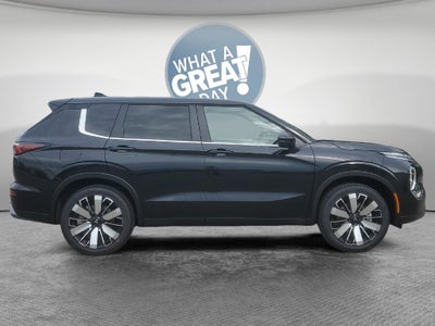 2026 Mitsubishi Outlander SE