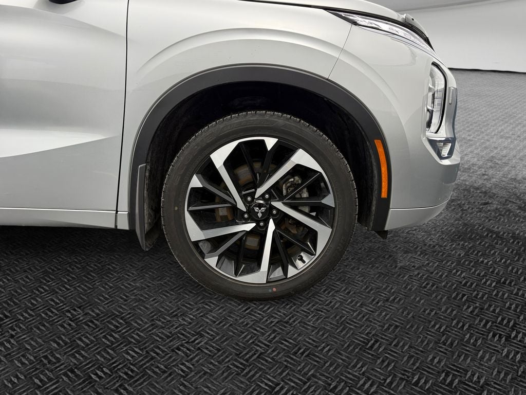 2024 Mitsubishi Outlander SEL