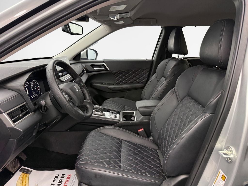 2024 Mitsubishi Outlander SEL