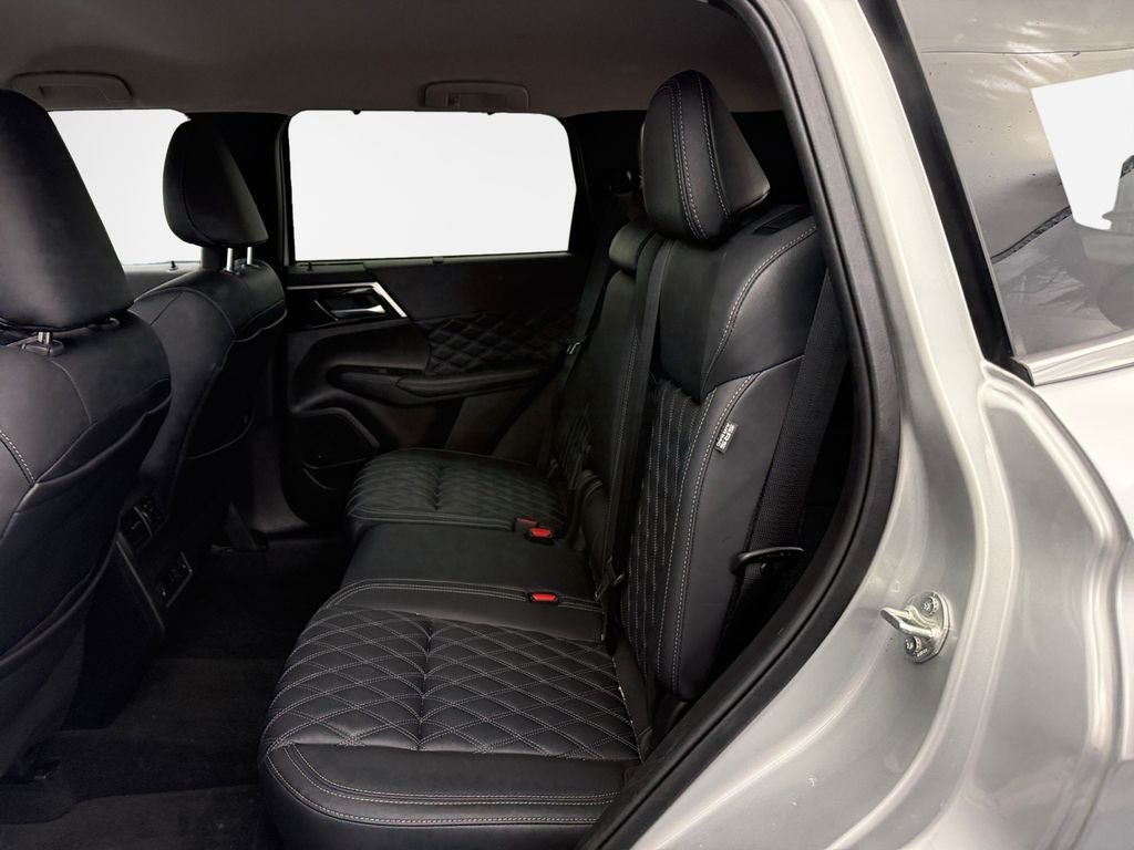 2024 Mitsubishi Outlander SEL