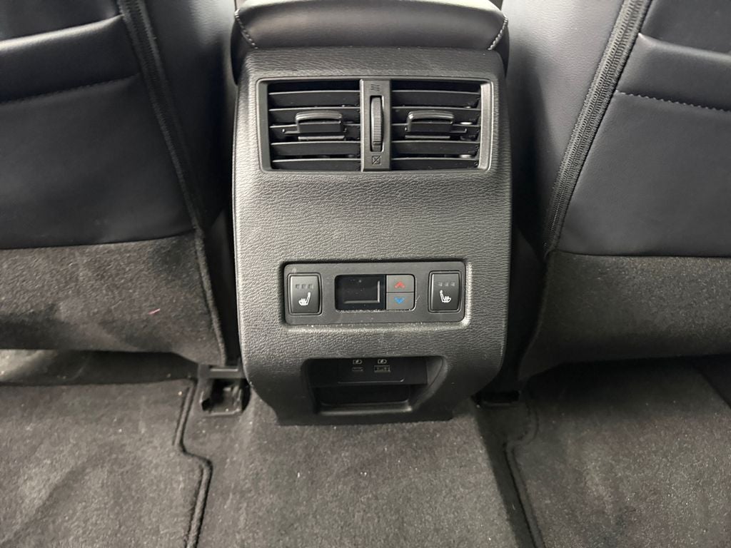 2024 Mitsubishi Outlander SEL