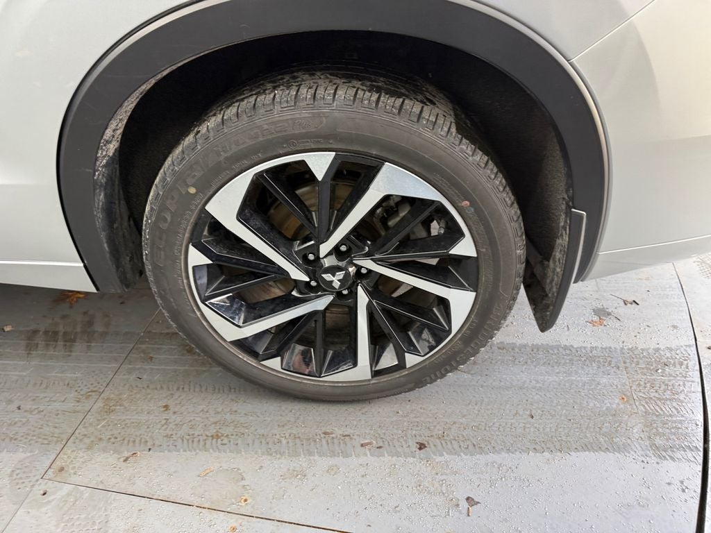 2024 Mitsubishi Outlander SEL