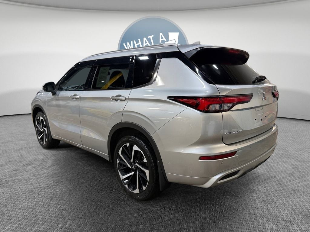 2024 Mitsubishi Outlander SEL