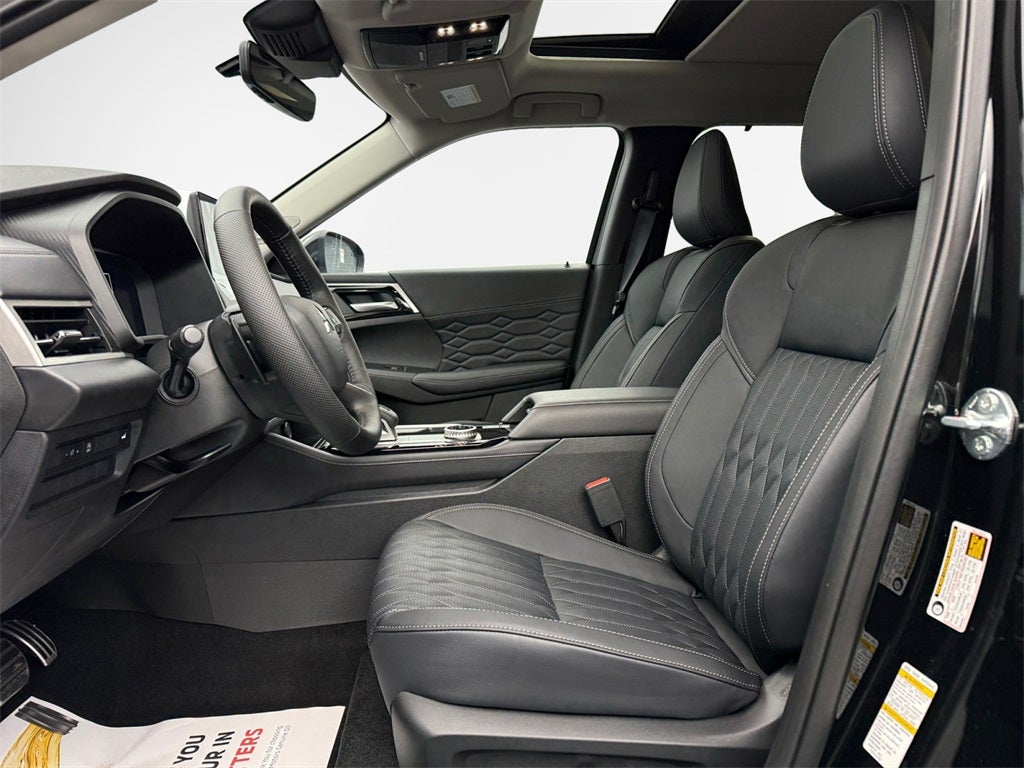 2026 Mitsubishi Outlander SEL