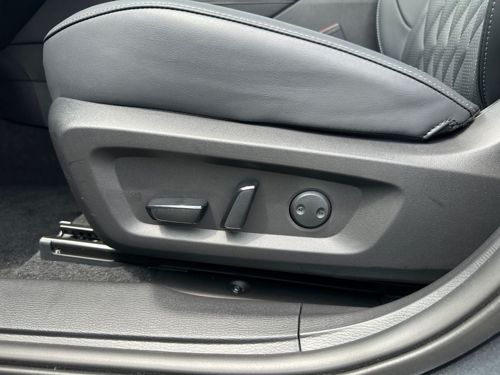 2026 Mitsubishi Outlander Black Edition